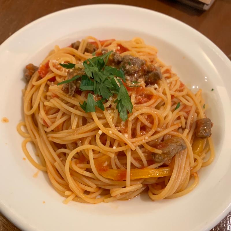 ラム肉とパプリカのトマトソース(トラットリア レモン )