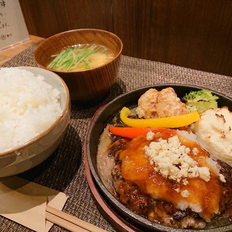 洋わさびハンバーグ(イザカヤ本町八番出口)