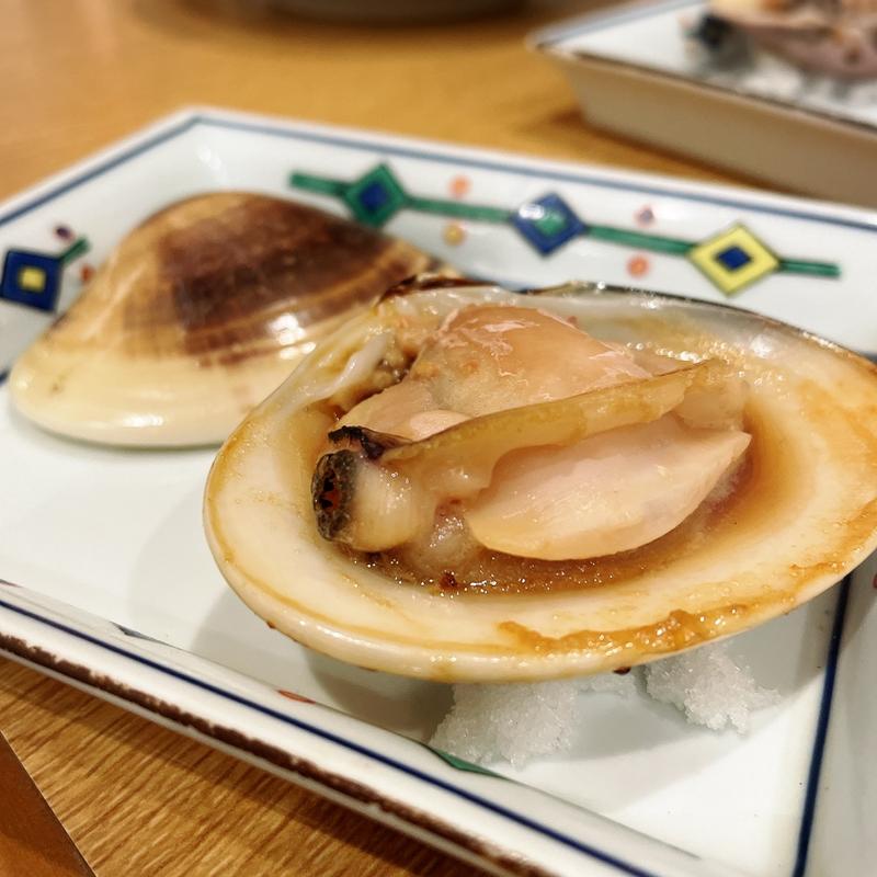 焼ハマグリ(割烹 味とめ （あじとめ）)