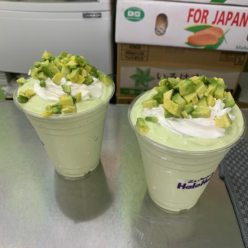アボカドシェイク(LA MERIENDA HALO HALO(ラ・メリエンダ ハロ ハロ))