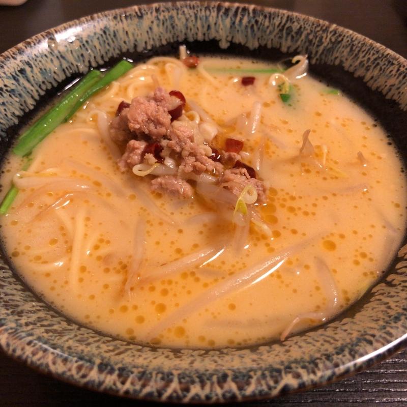 台湾豚骨ラーメン(聚福楼/ジュウフクロウ)