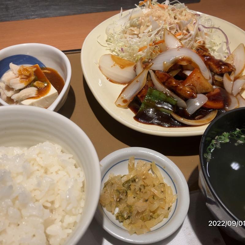 黒酢酢豚定食(やよい軒 四条烏丸店 )