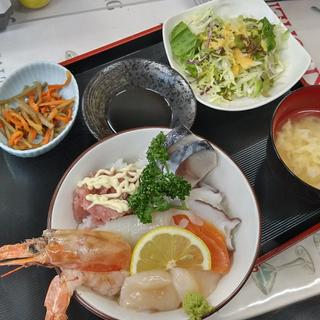 海鮮丼(シープラザ釜石ポワッソンブラン )