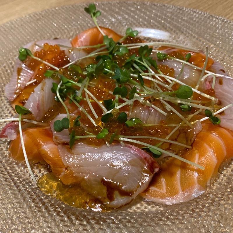 新鮮お刺身のカルパッチョ(びすとろ酒場 サンビーノ トト （St. Vino Toto）)