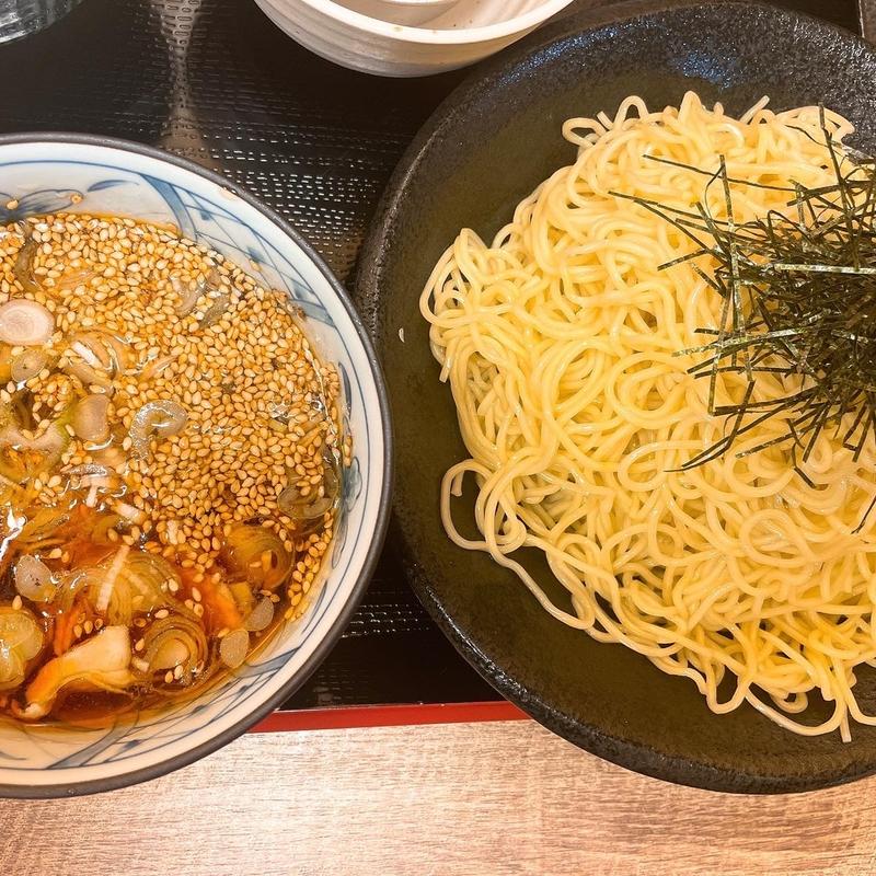 肉盛り冷やしざる中華(中華そばみかさ)