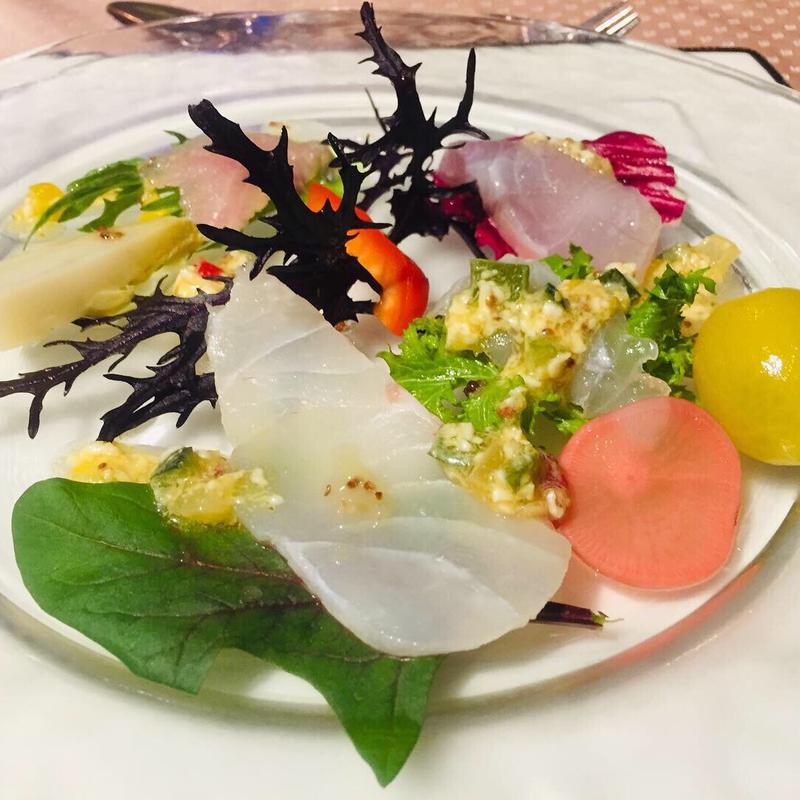 クエ、ニシン、真鯛のカルパッチョ(フランス厨房 旬彩 中央駅店 )