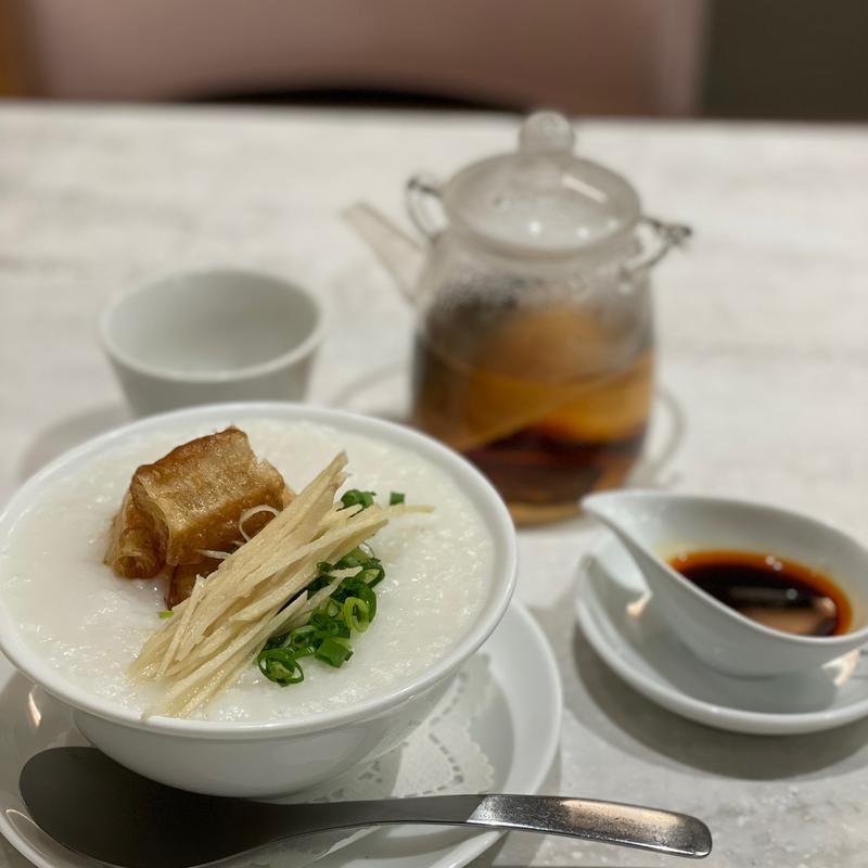 チャイニーズアフタヌーンティー(お粥、プーアール茶)(MS. CASABLANCA)