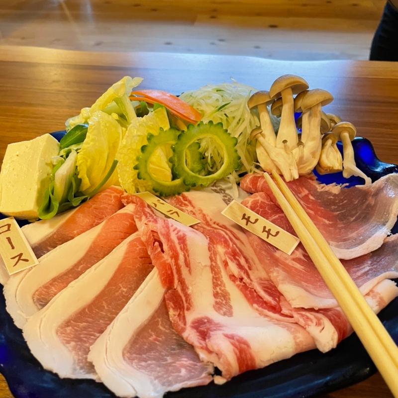 しまくるーしゃぶしゃぶコース(沖縄本部　ちゃんやー)