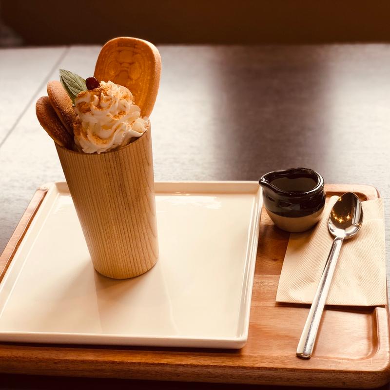 虎屋パフェ(虎屋Cafe （虎屋カフェ）)