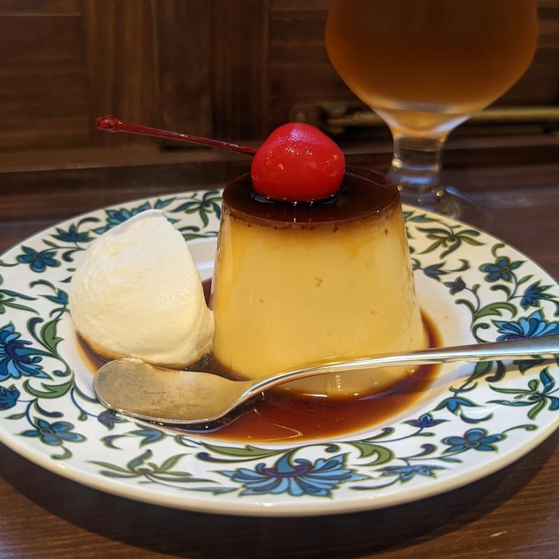 カスタードプリン(ぽえむ　マノ　ア　マノ　コーヒー)