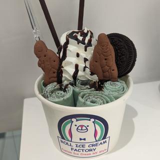 チョコミントジャングル(ROLL ICE CREAM FACTORY 渋谷・TOHOシネタワー店

)