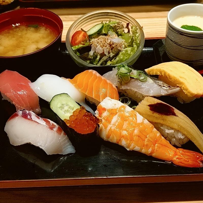 上にぎり御膳A(大起水産 回転寿司 八尾店)