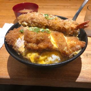 デラックスカツ丼L(パセリ )