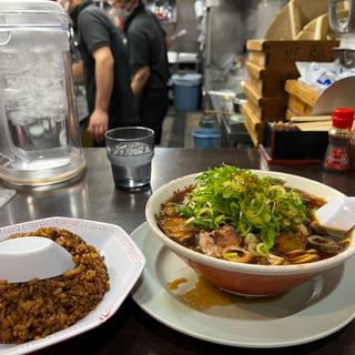 大阪城北詰駅周辺で食べられる人気ラーメンランキング Sarah サラ 大阪城北詰駅周辺で食べられる人気ラーメンランキング Sarah サラ
