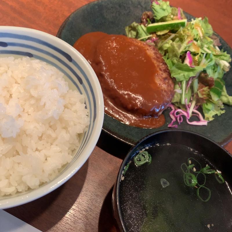 びーふていデミグラスハンバーグ(焼肉 しゃぶしゃぶ びーふてい)