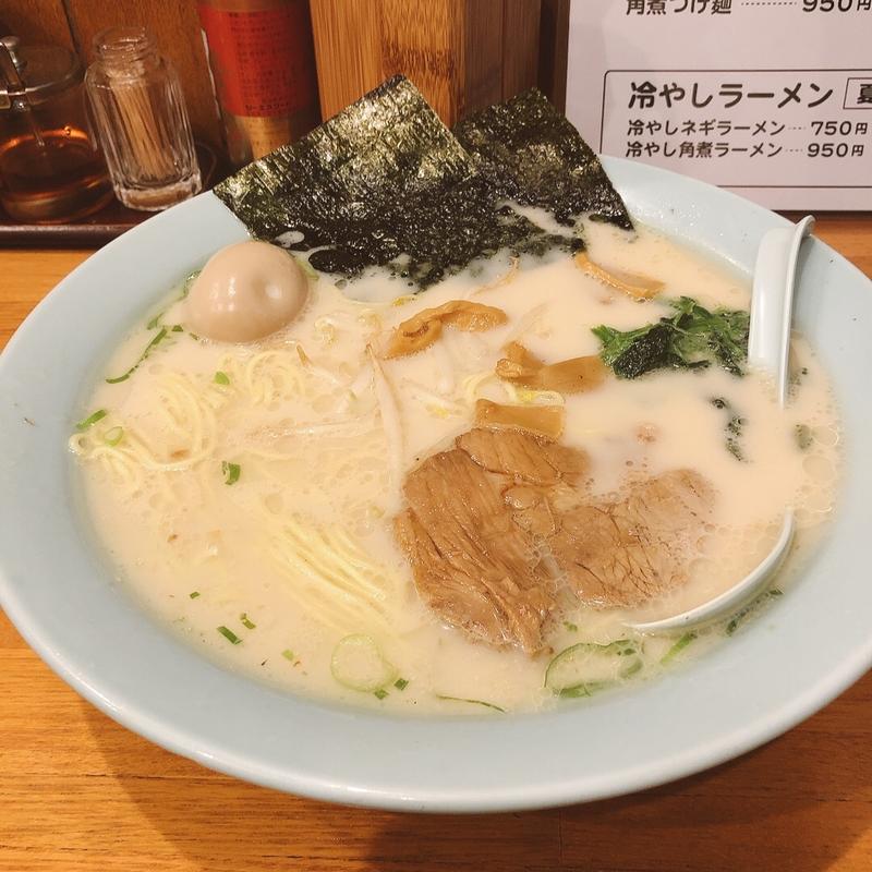 塩とんこつラーメン大、味玉(吉六家 （キチロクヤ）)
