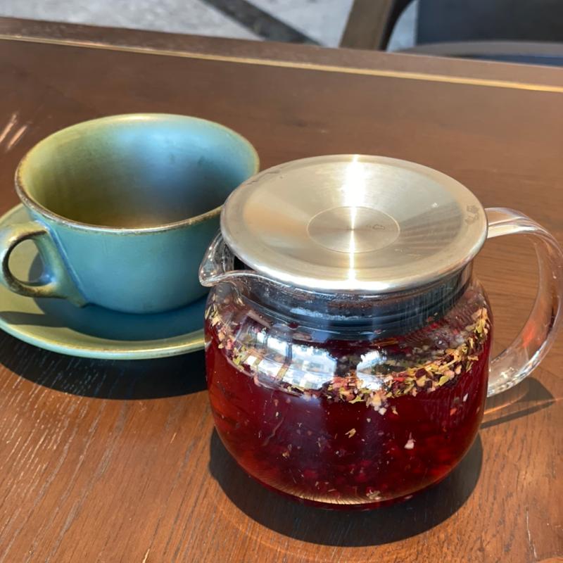 オリエンタル　マンゴー　アフタヌーンティー(ドラゴンフルーツティー)(BETELNUT THAI VIETNAMESE DIMSUM)