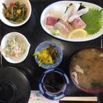 刺身定食(なぎさ亭 3/31で閉業いたします)