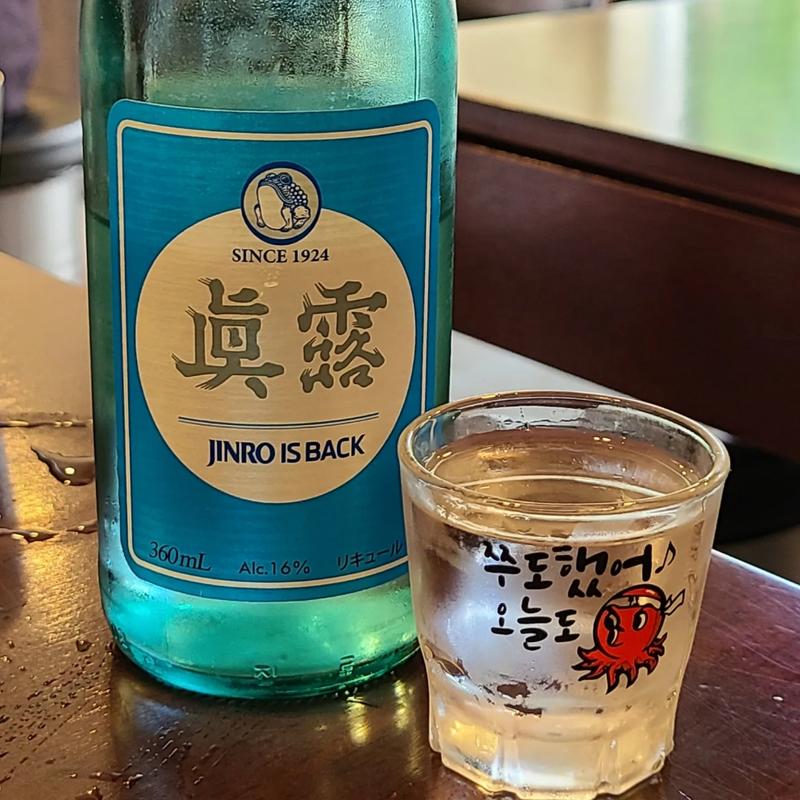 「眞露」ジンロイズベク(チュクミドサ新宿本店)