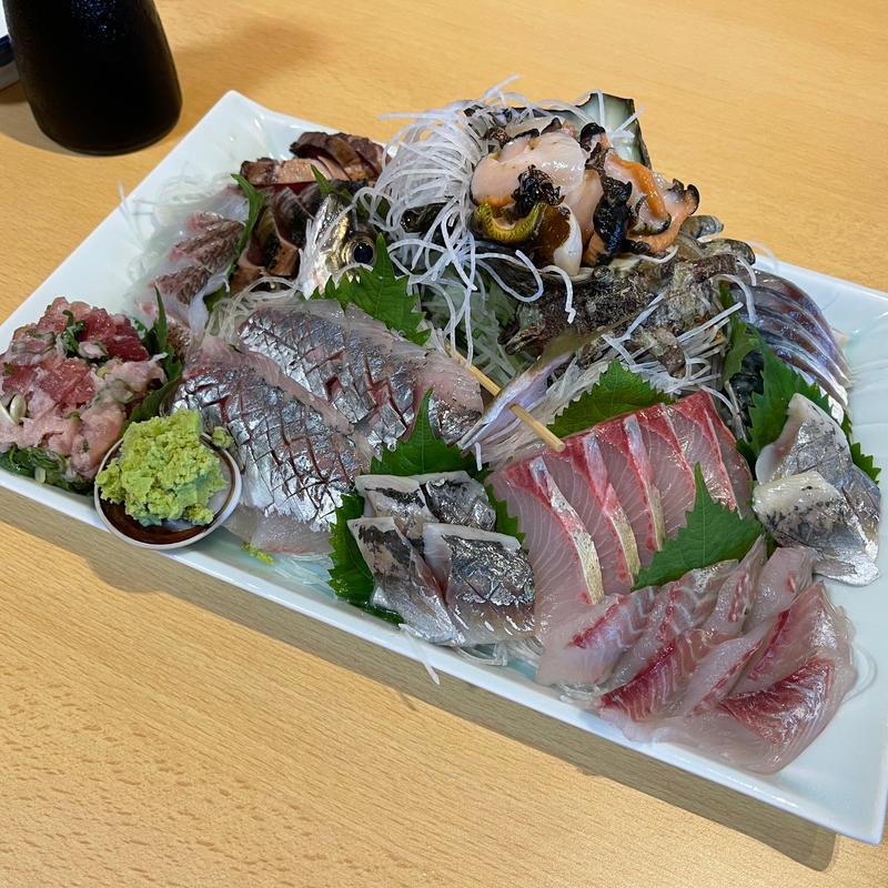 刺身盛り合わせ2.3人前(白扇 （ハクセン）)