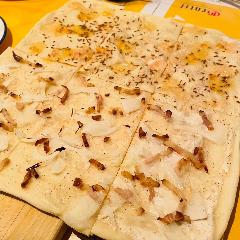 タルトフランベ(ジョンティ （Gentil）)