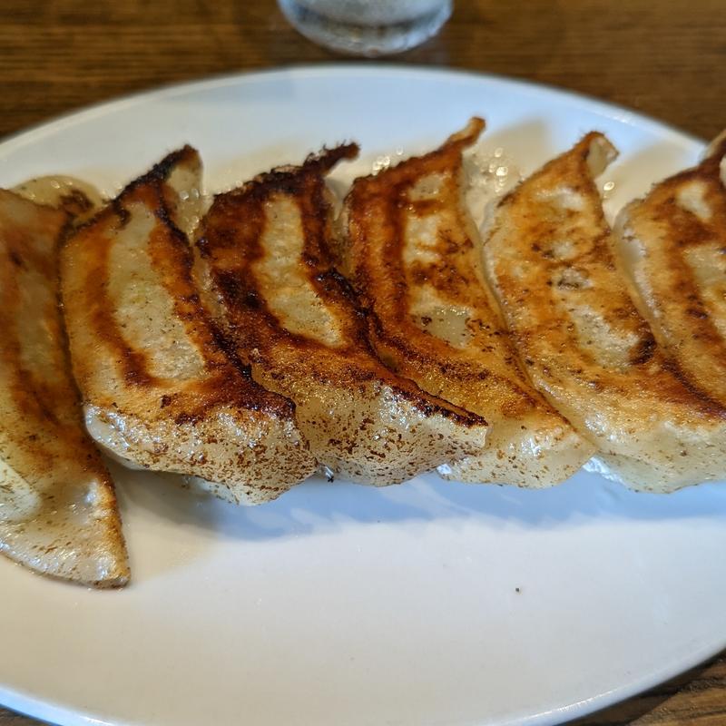 焼き餃子(中華料理 榮照いち号店)