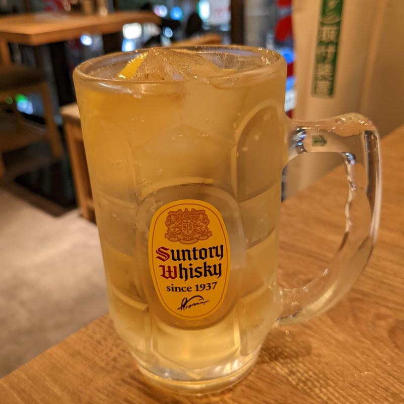 メガ角ハイボール(金の餃子酒場 恵比寿店)