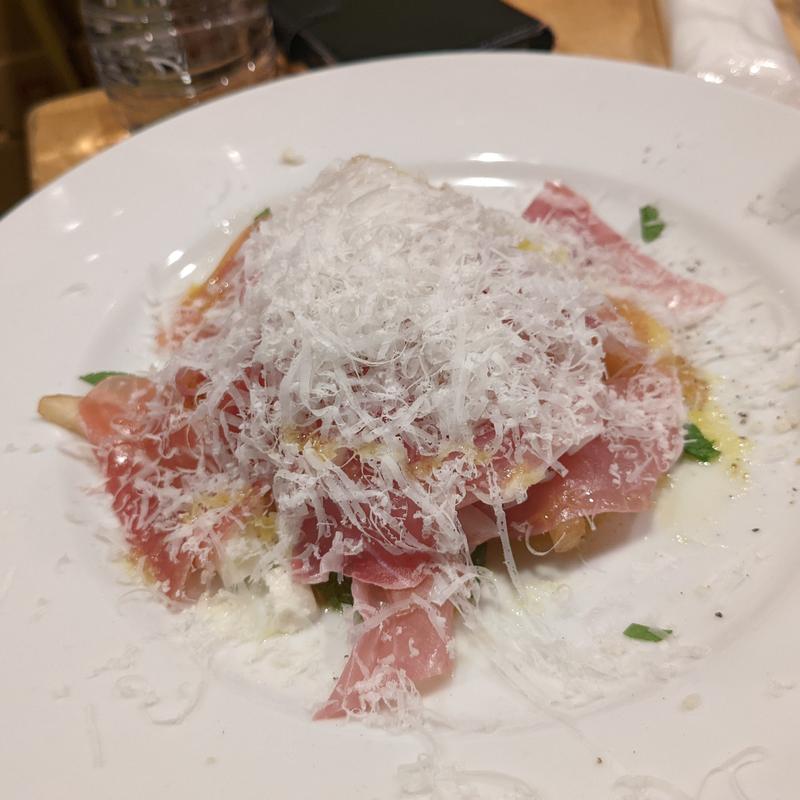 桃生ハム(金剛商店138番地 )