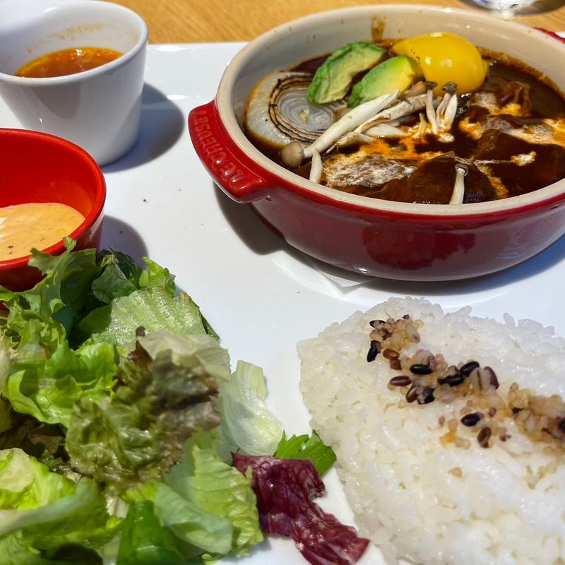 グリル野菜ととろけるビーフシチューのご馳走プレート（スープ付）(むさしの森珈琲)