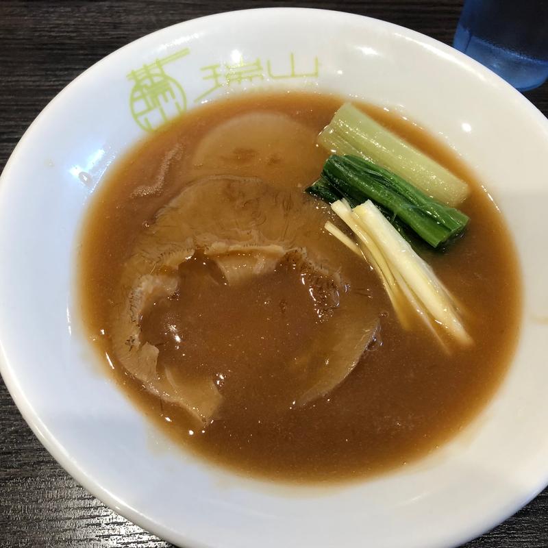 フカヒレの姿煮中華蕎麦(中華蕎麦 瑞山)