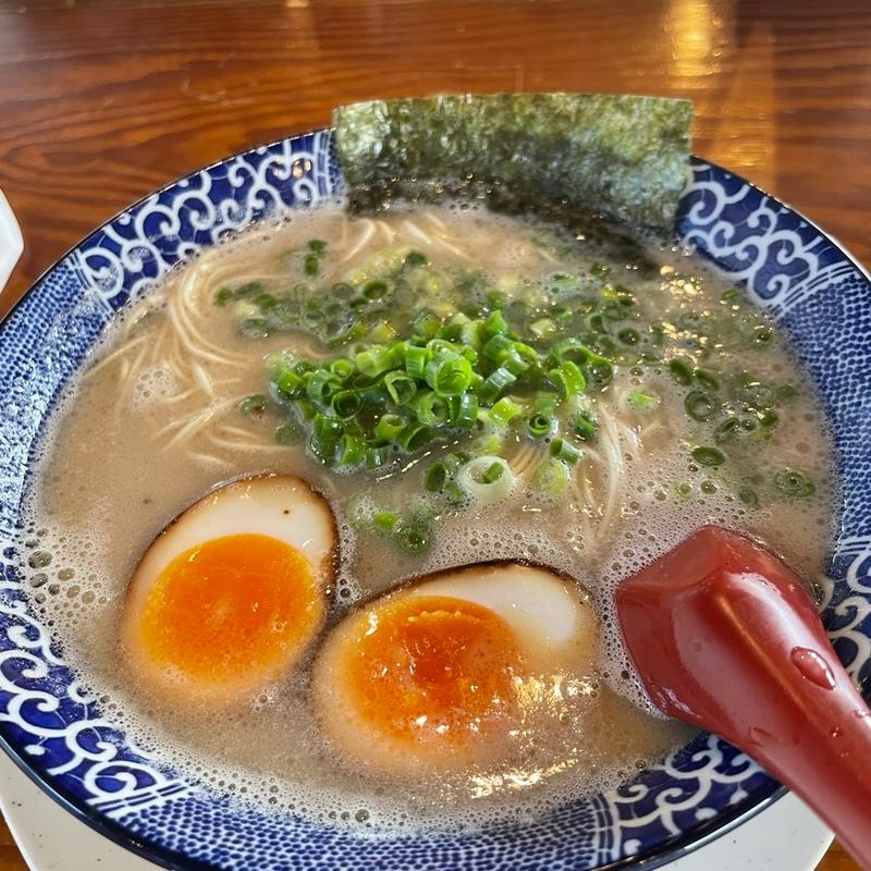 博多とんこつ(鶴亀堂 勝川店)