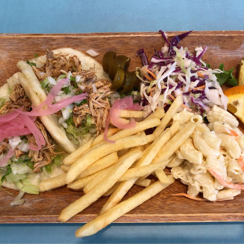 B.B.Q プルドポークタコスプラター(LA SALSA)