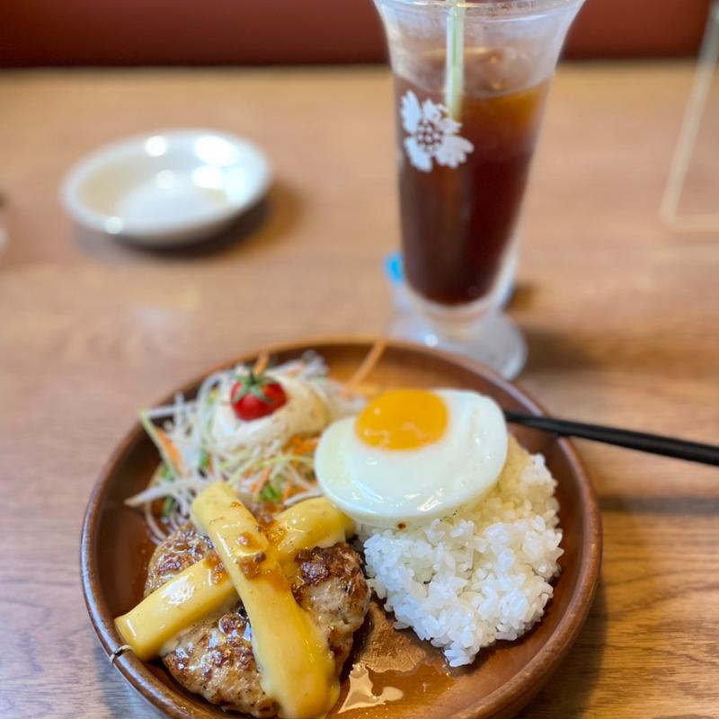 モーニング　ミニマムチーズバーグディッシュセット　たまご追加(びっくりドンキー 春日井店)