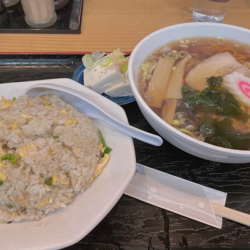 ラーメン半チャーハン(丸福)