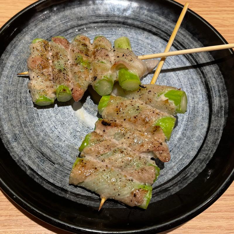 アスパラ肉巻き(焼き鳥　きんざん　住吉店)
