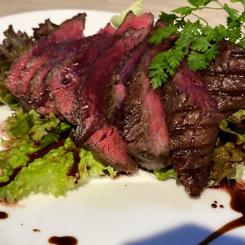 国産牛ランプのグリル(びすとろ酒場 サンビーノ トト （St. Vino Toto）)