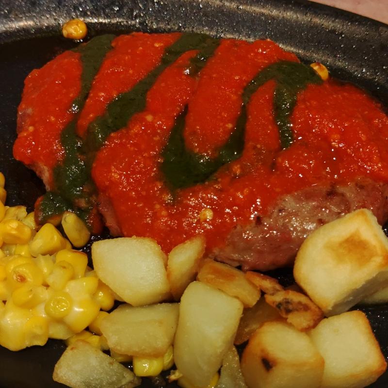 牛肉100%ハンバーグ(サイゼリヤ ユアエルム青戸店 )