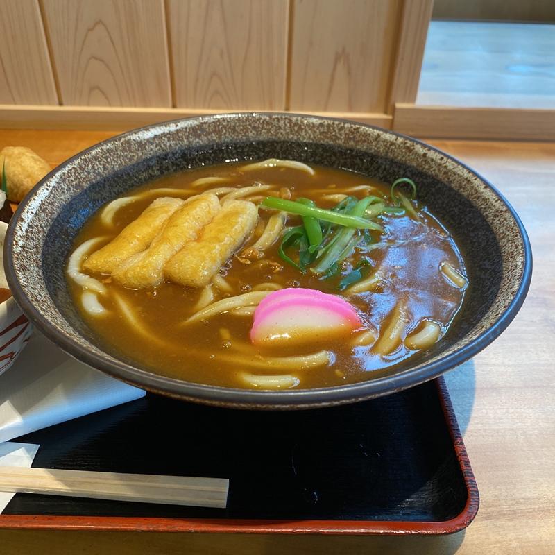 カレーうどん(冨士屋 すし・うどん店 （ふじやすしうどんてん）)