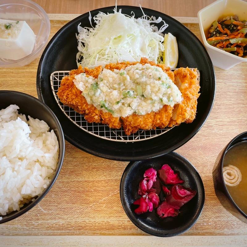 熟成トンカツ定食 ネギ塩ダレ(RAKU SPA 鶴見)