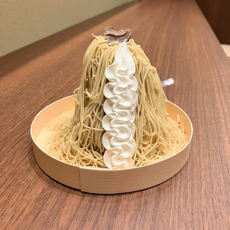 黄金モンブランソフト(栗りん)