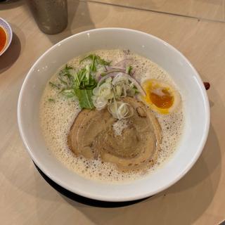 鶏白湯ラーメン(KOBE ENISHI 名古屋サンロード店)