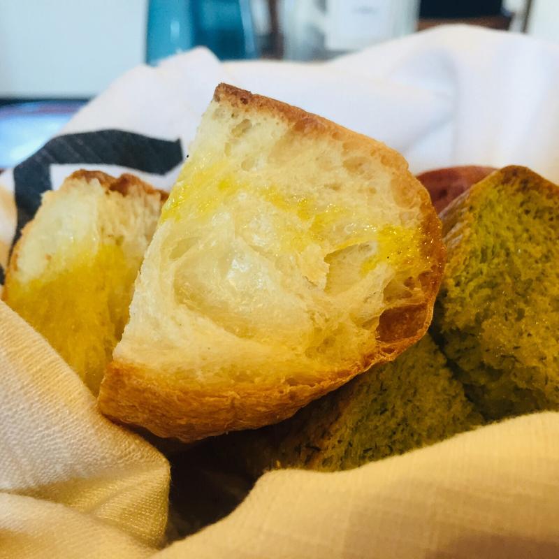 霧島産小麦のミルクパン(トラットリアシン)