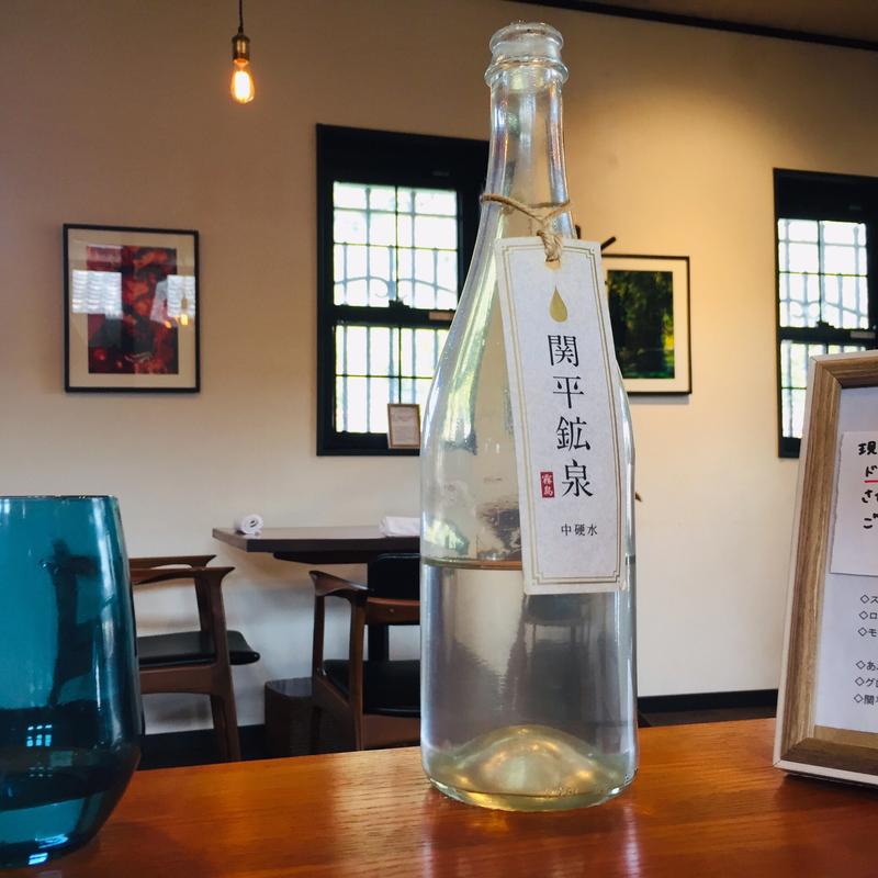 関平鉱泉(トラットリアシン)