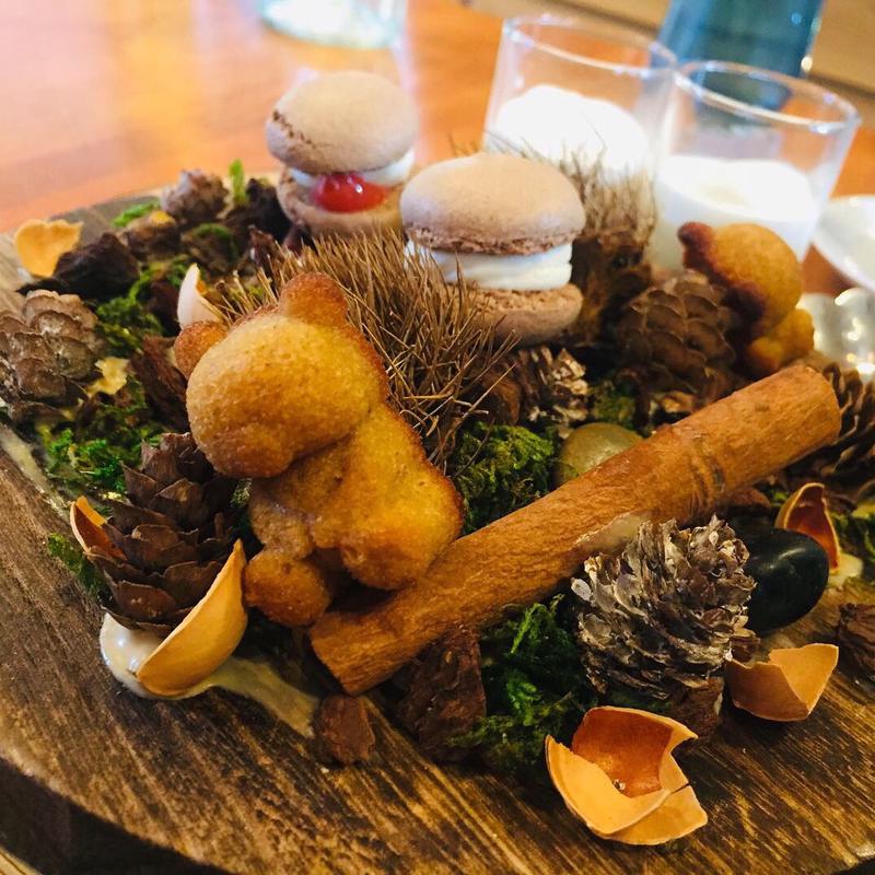 小さな焼き菓子(トラットリアシン)