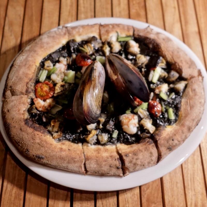 本日のピザ(サンフェルモ ピッツァ エト バーベキュー （SANFERMO PIZZA ET BBQ）)