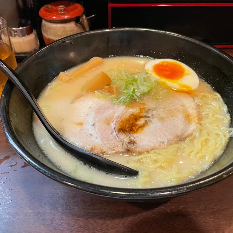 豚骨ラーメン(がんこらーめん)
