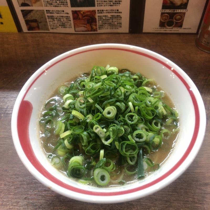 和歌山ラーメン(和歌山ラーメンまる岡)