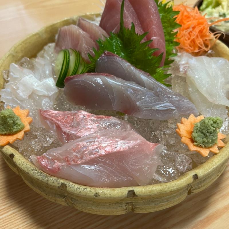 刺身盛り合わせ(ばらやん )