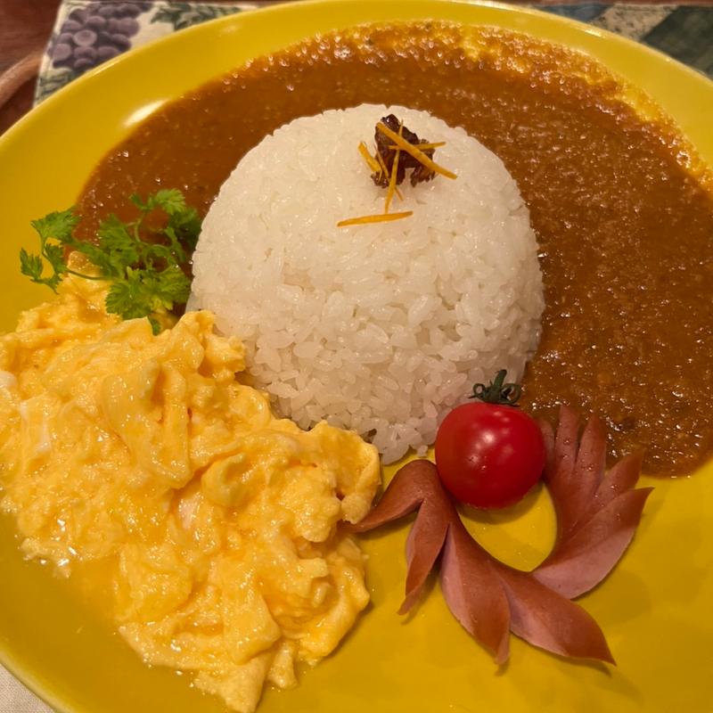 くぐつ草オムカレー(COFFEE HALL くぐつ草 （クグツソウ）)