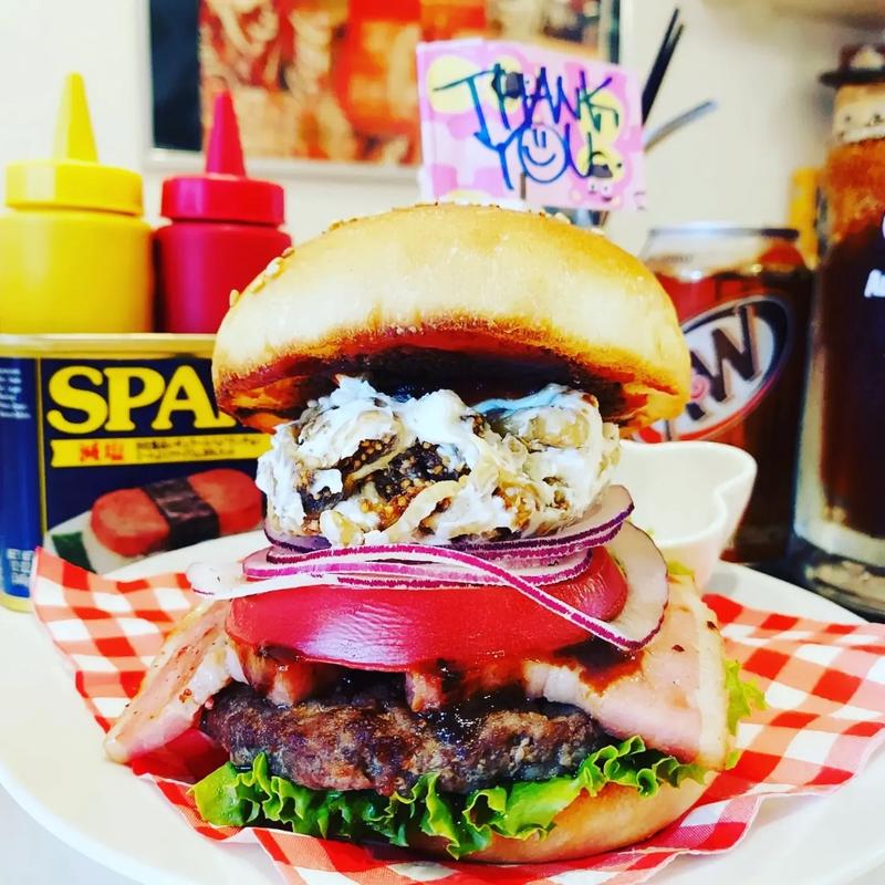 ドライイチジク&クルミクリチバーガー(13Diner)